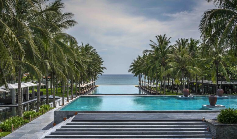 Four Seasons Resort The Nam Hai *****